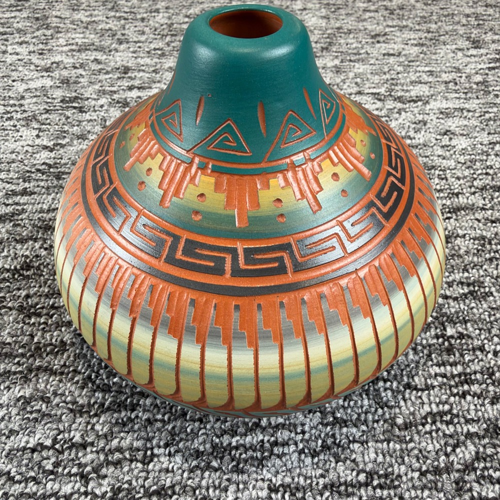 Frank Little Dine Navajo Pottery Vase 2008 Etched Geometric 6 Inch
